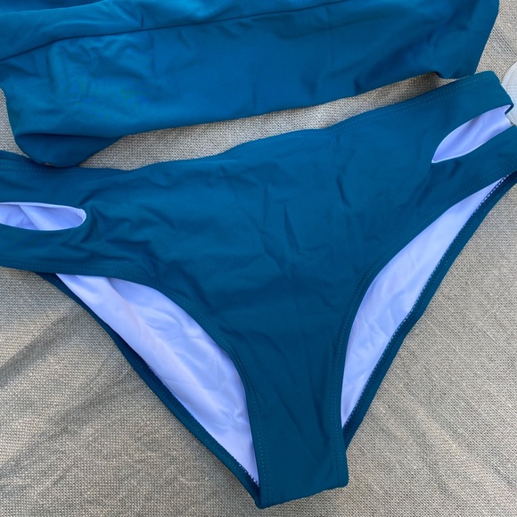 Beachsissi Tankini set in a Soft Green Colour Criss Cross Back Cut Out Bottoms - Picture 7 of 15